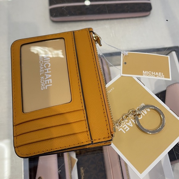 Michael Kors Jet Set Travel Small Leather Top Zip Coin Pouch With ID - Picture 8 of 16